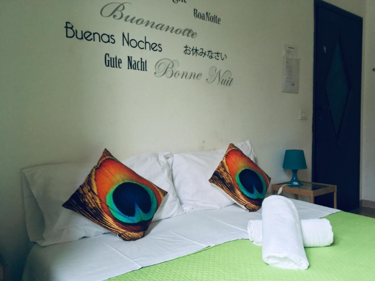 Giuly Guesthouse Rome Exterior photo