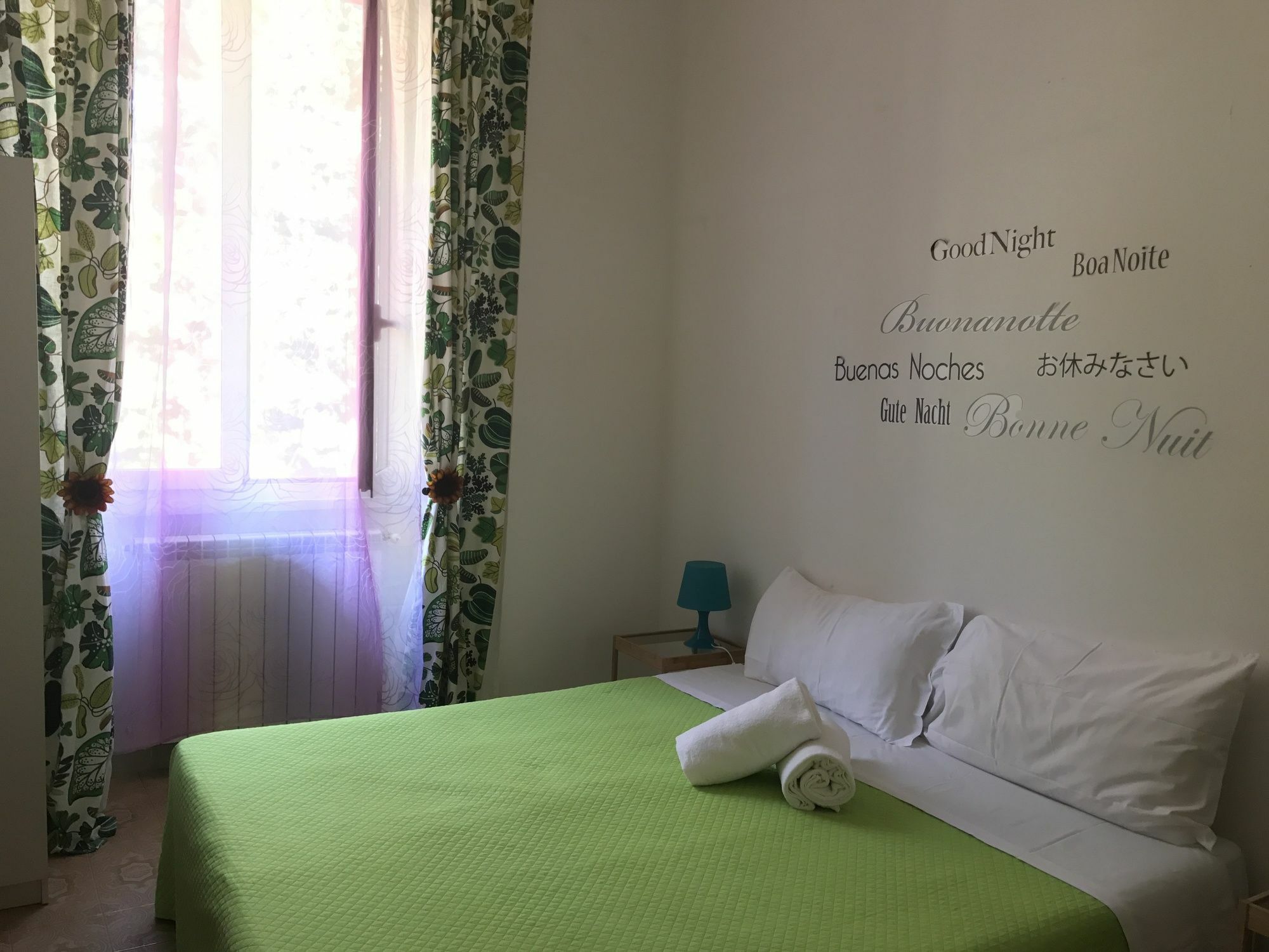 Giuly Guesthouse Rome Exterior photo
